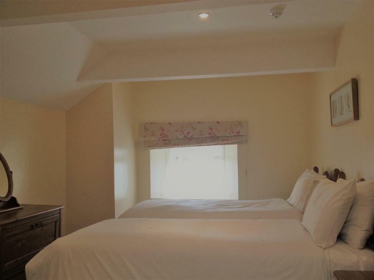 Llwyngwair Manor, Newport, Pembrokeshire Hotel