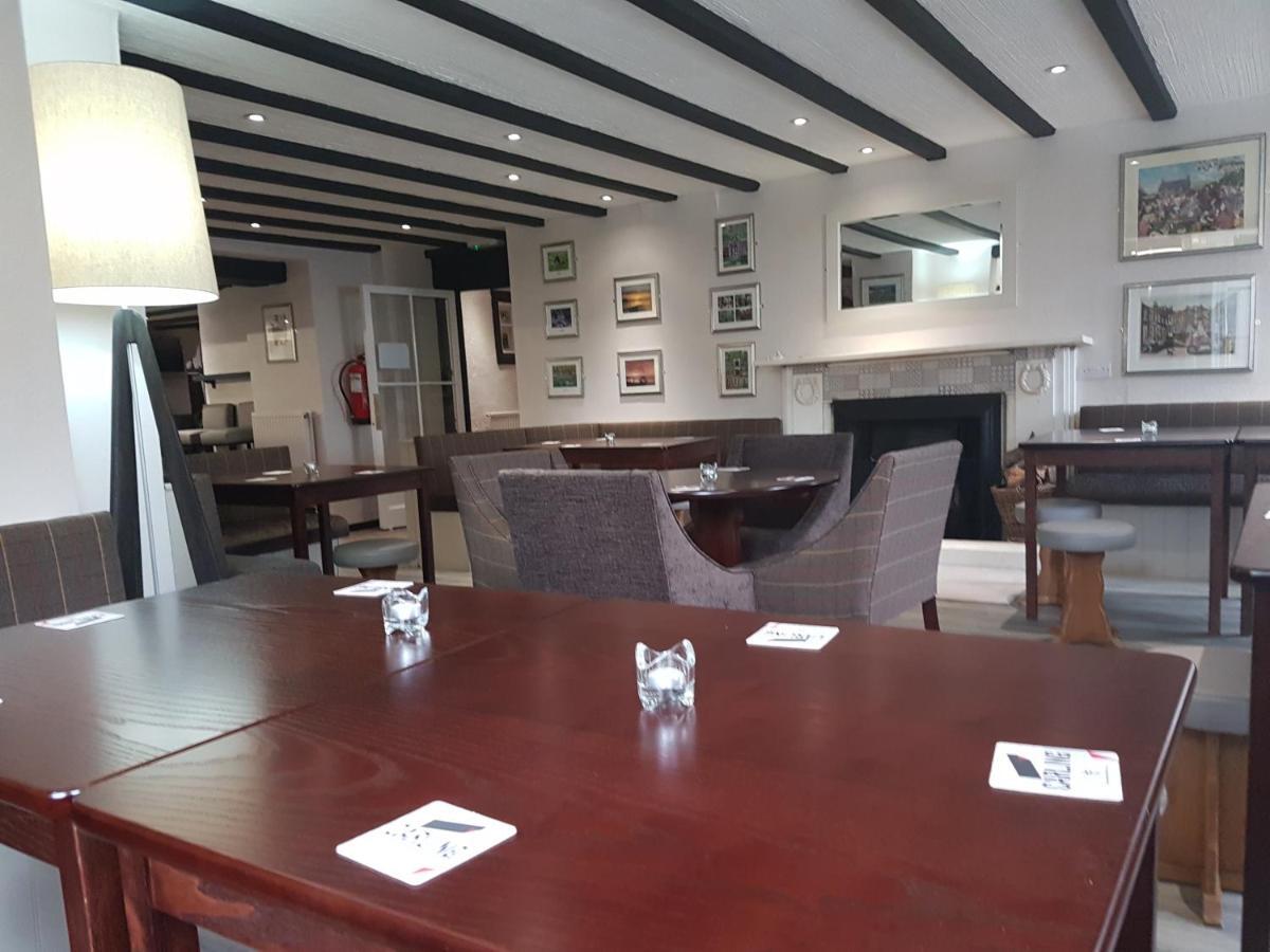Llwyngwair Manor, Newport, Pembrokeshire Newport (Pembrokeshire)
